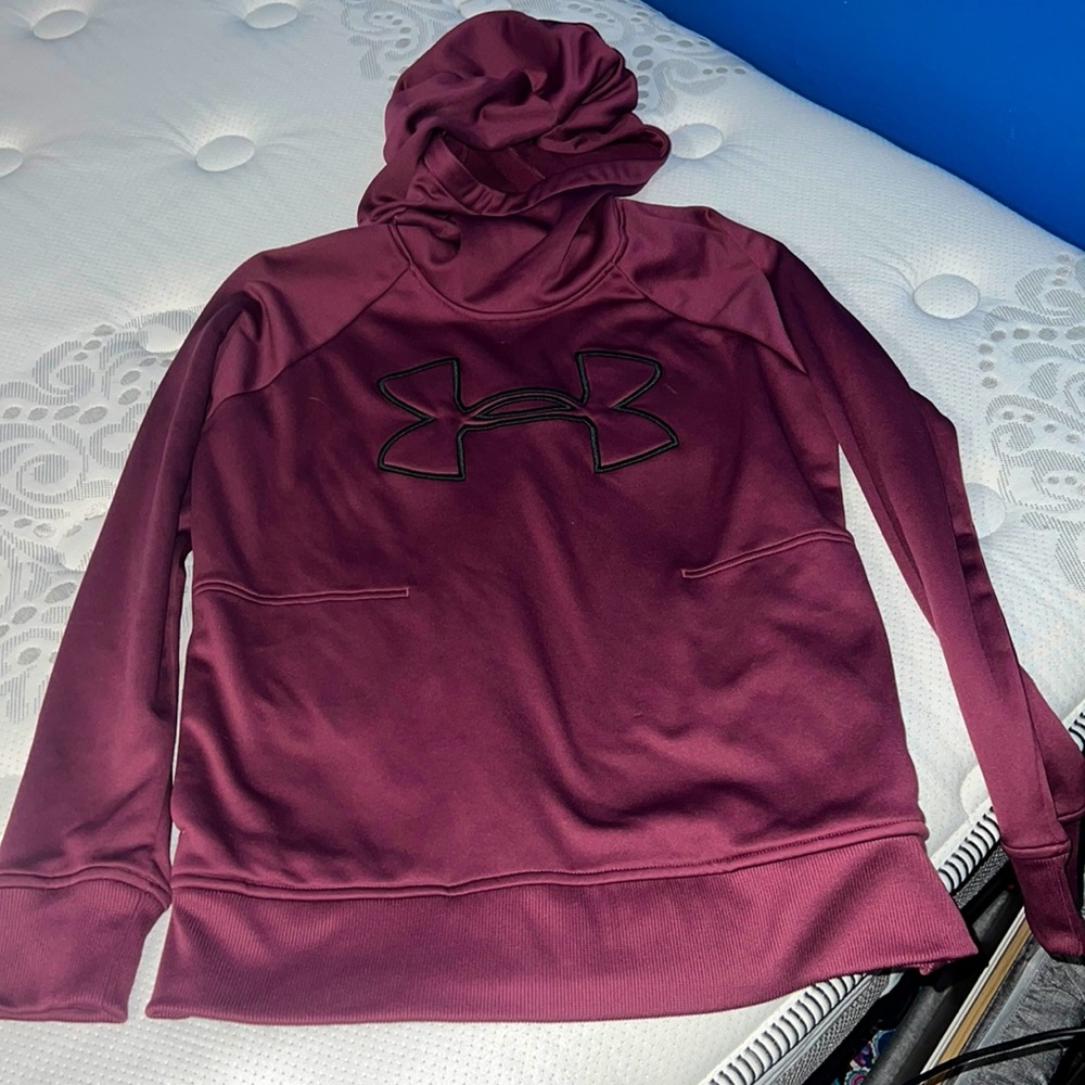 Under Armour - Medium Coldgear Hoodie